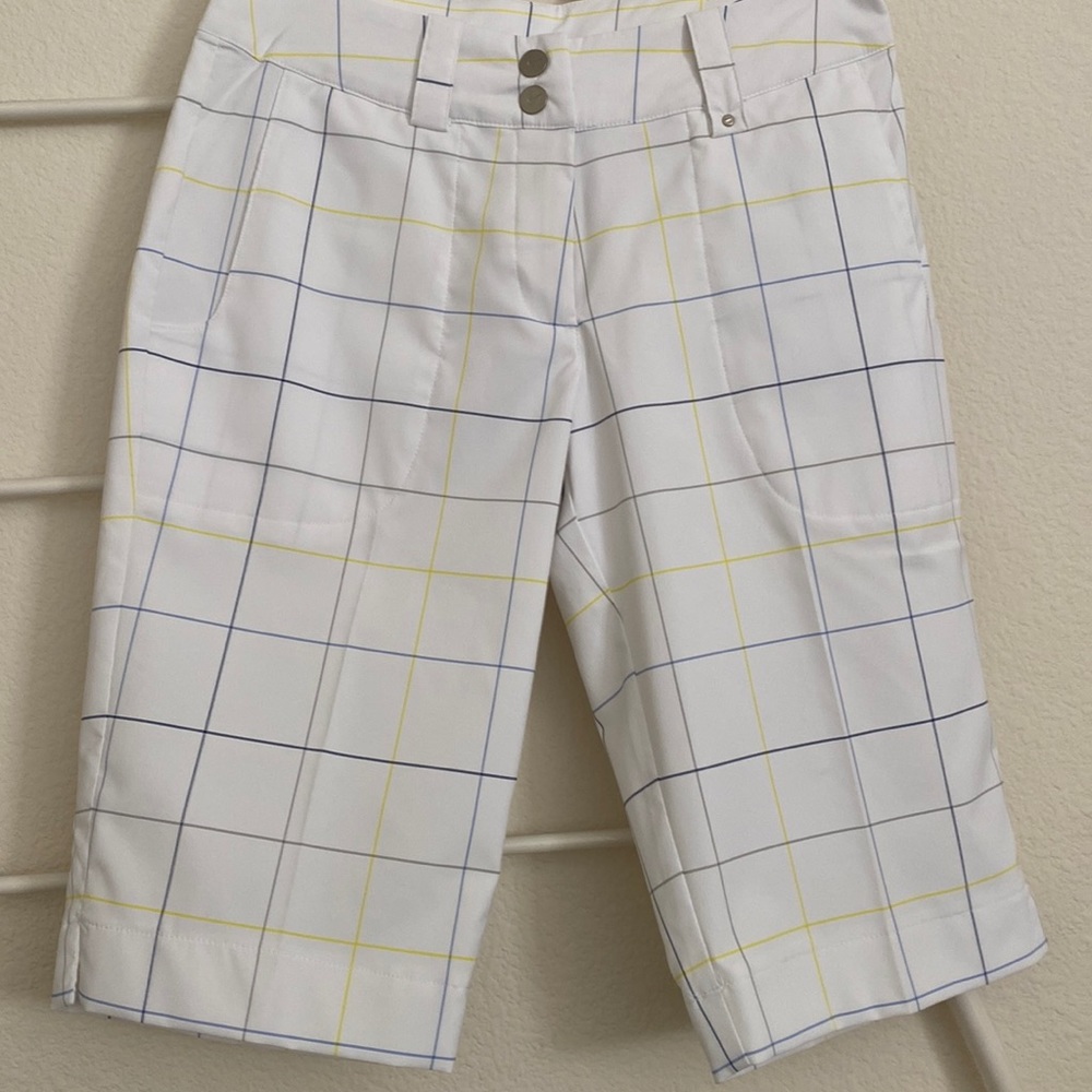 Nike Golf DRY-FIT Shorts White SZ 2 NWOT